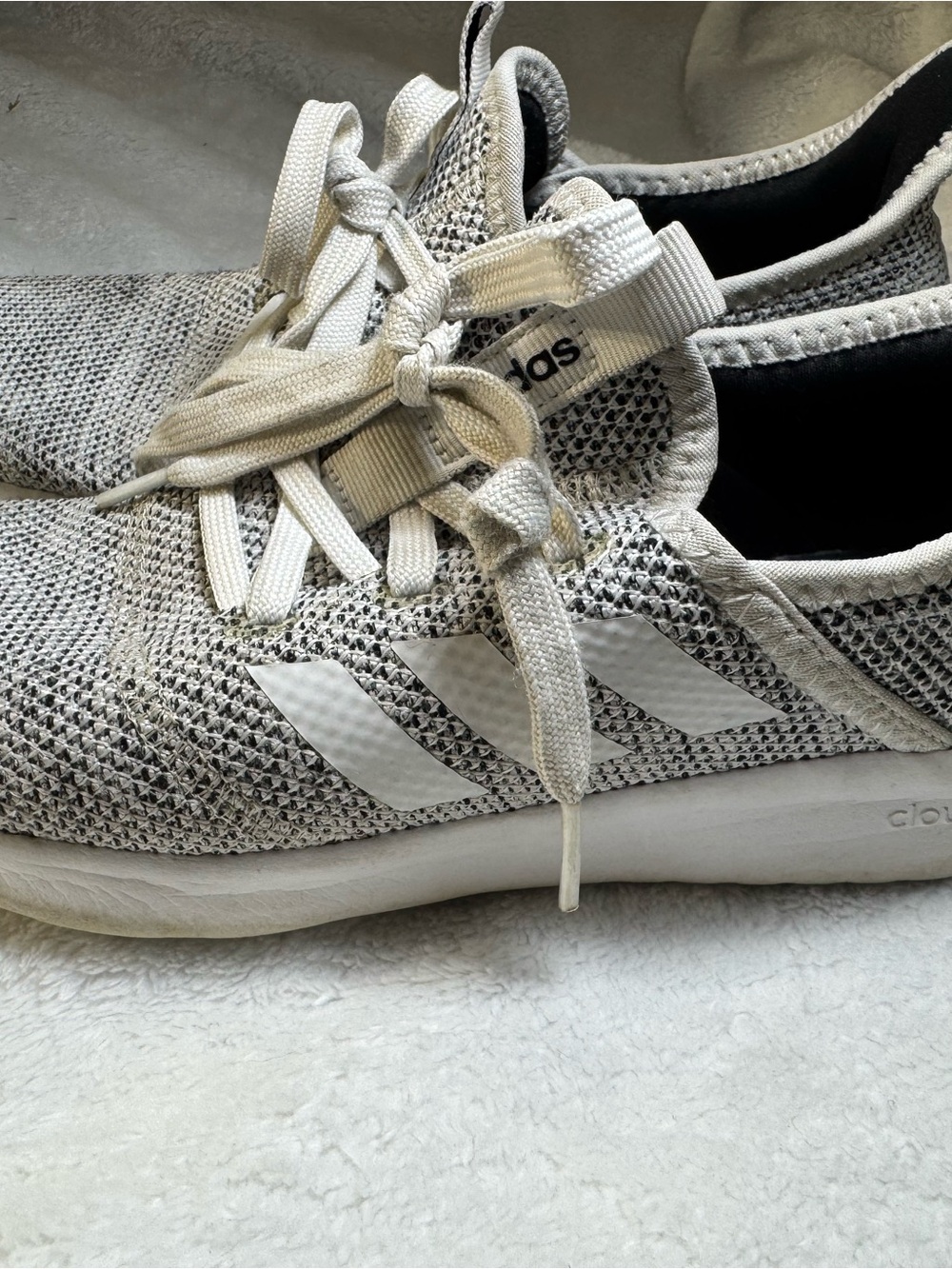 adidas cloud foam 6 Grey and White Knit Running Shoes